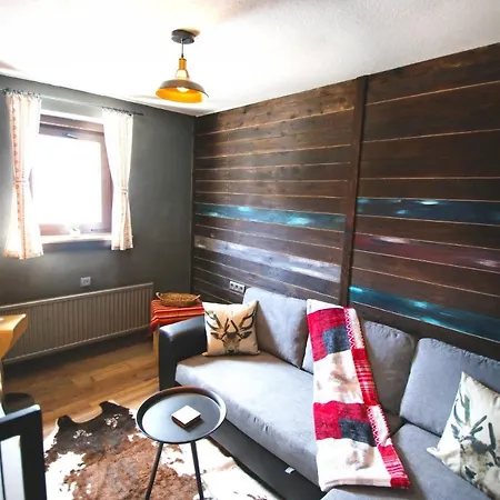 Haus Schmitten - Austrian Alpine Getaways Apartment