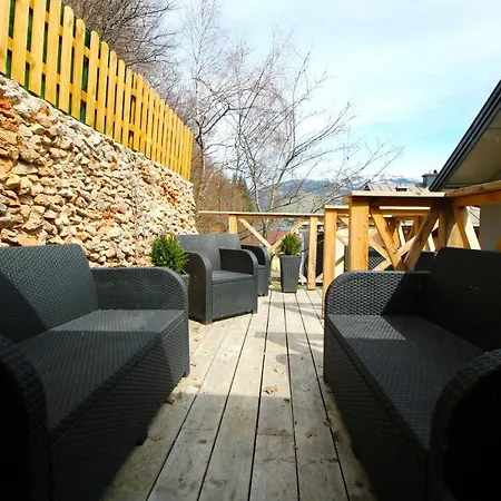 Haus Schmitten - Austrian Alpine Getaways Appartamento *