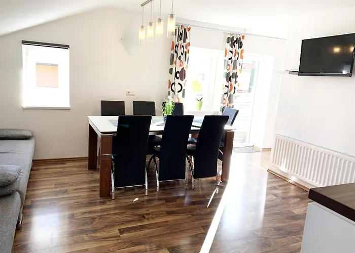 Haus Schmitten - Austrian Alpine Getaways * Zell am See