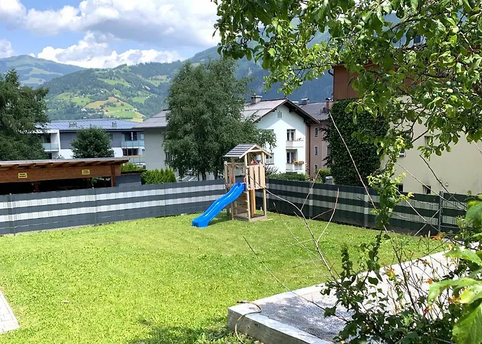 アパート Haus Schmitten - Austrian Alpine Getaways