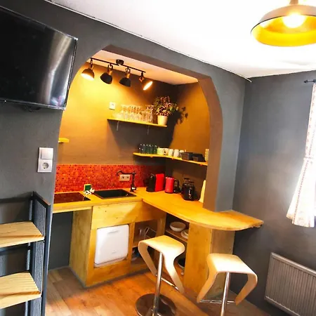 Haus Schmitten - Austrian Alpine Getaways *