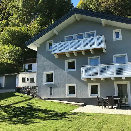 Haus Schmitten - Austrian Alpine Getaways *