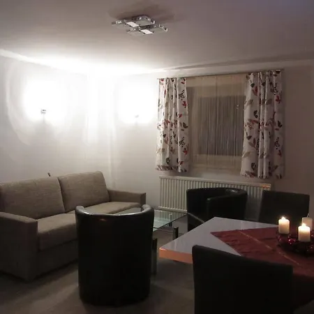 Apartament Haus Schmitten - Austrian Alpine Getaways