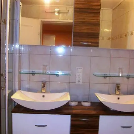 Haus Schmitten - Austrian Alpine Getaways * Zell am See